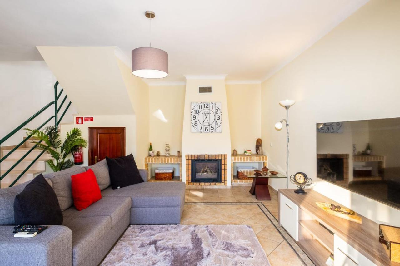 Villa Sequeira - Private Pool - Free Wifi - By Bedzy Albufeira Luaran gambar