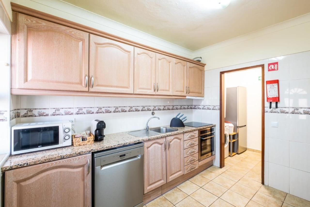 Villa Sequeira - Private Pool - Free Wifi - By Bedzy Albufeira Luaran gambar