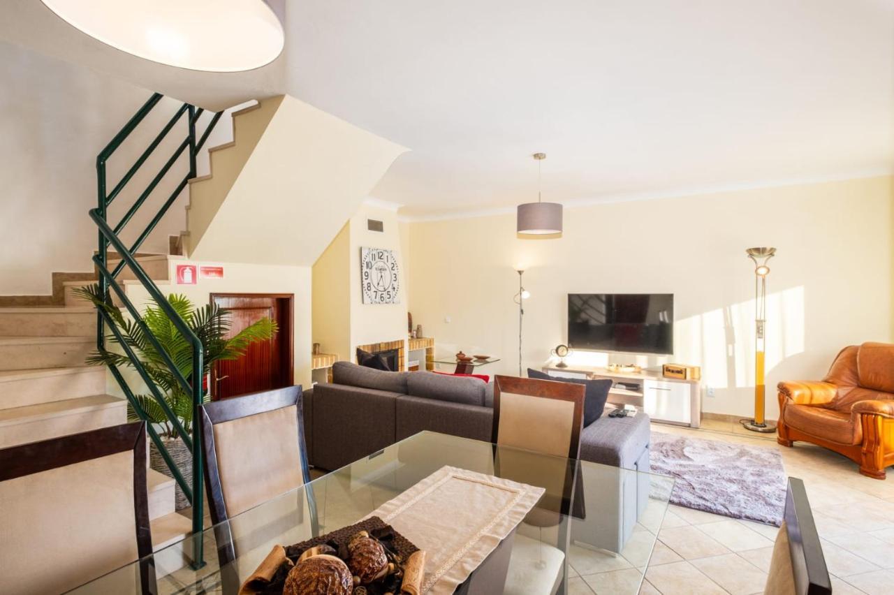 Villa Sequeira - Private Pool - Free Wifi - By Bedzy Albufeira Luaran gambar